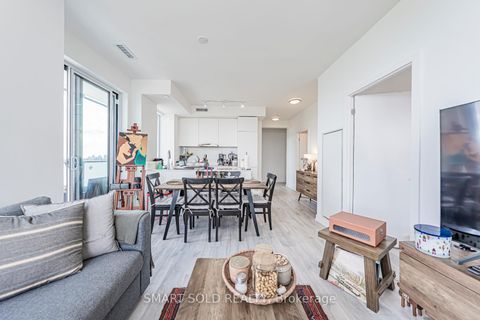 Photo 25 at N1303 - 7 Golden Lion Heights, Newtonbrook East, Toronto