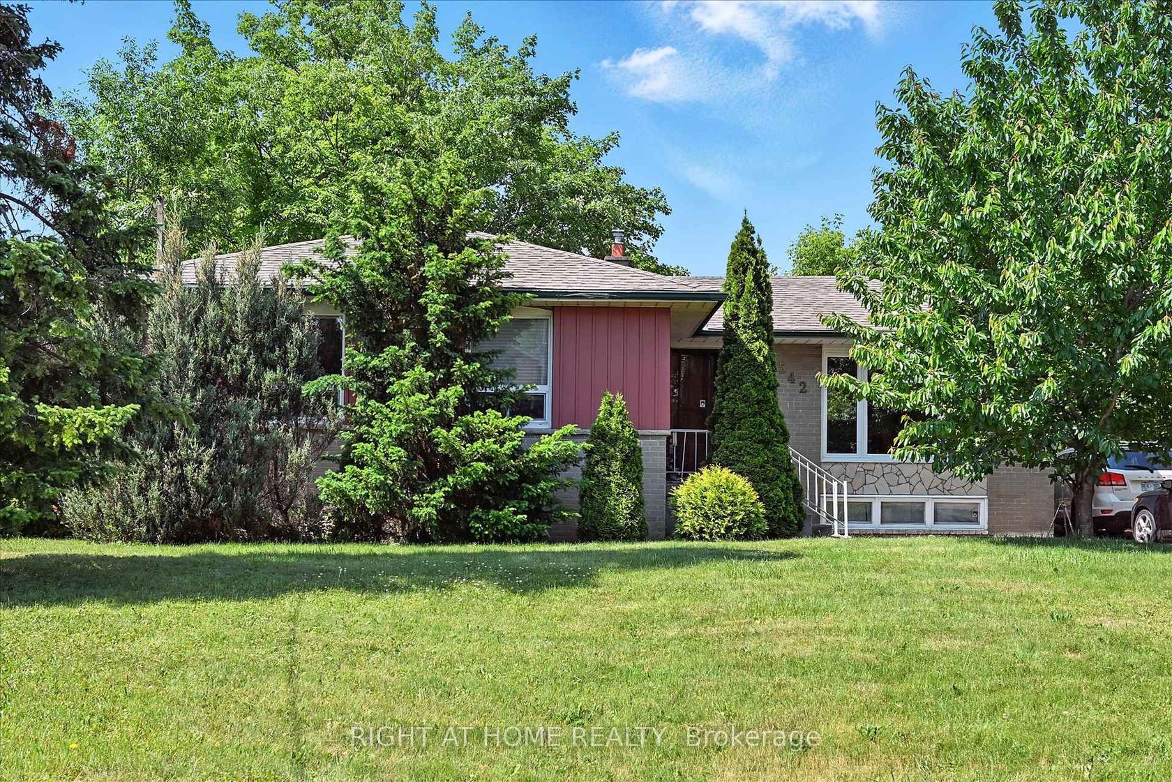 542 Trudale Court, WO West, Oakville 