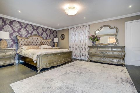 Photo 2 at 32 Brandon Gate Drive, Maple, Vaughan