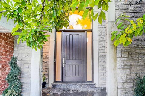 Photo 11 at 32 Brandon Gate Drive, Maple, Vaughan