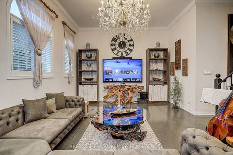 Photo 24 at 32 Brandon Gate Drive, Maple, Vaughan