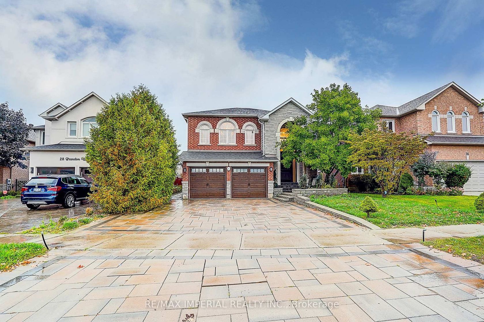 32 Brandon Gate Drive, Maple, Vaughan 