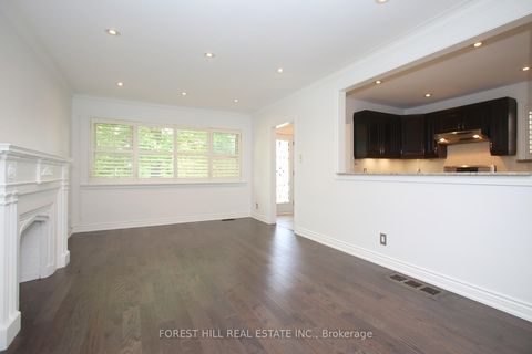 Photo 10 at 21 Presteign Avenue, Parkview, Toronto