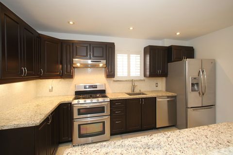 Photo 12 at 21 Presteign Avenue, Parkview, Toronto