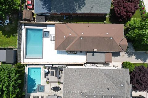 Photo 36 at 21 Presteign Avenue, Parkview, Toronto