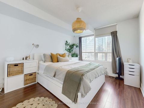 Photo 20 at 3503 - 30 Grand Trunk Crescent, Waterfront Communities C1, Toronto Photo 20 at 3503 - 30 Grand Trunk Crescent, Waterfront Communities C1, Toronto