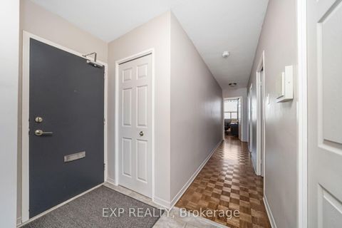 Photo 29 at 519 - 451 WESTMALL, Etobicoke West Mall, Toronto