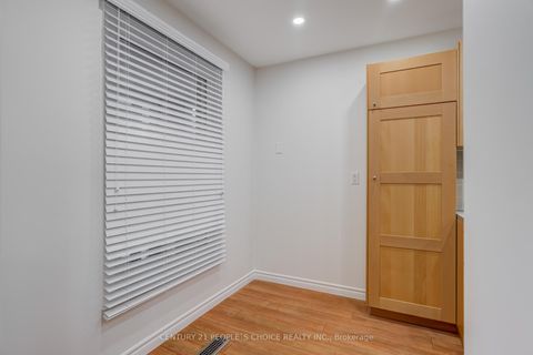 Photo 16 at 36 Ponymill Drive, Milliken, Toronto