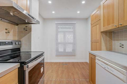 Photo 17 at 36 Ponymill Drive, Milliken, Toronto