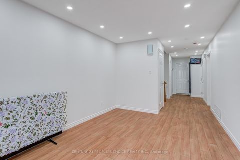 Photo 29 at 36 Ponymill Drive, Milliken, Toronto