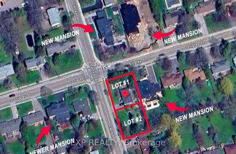 Photo 5 at 165 Carlson Drive, College Manor, Newmarket Photo 5 at 165 Carlson Drive, College Manor, Newmarket