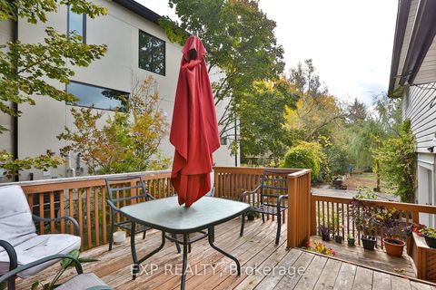 Photo 38 at 165 Carlson Drive, College Manor, Newmarket