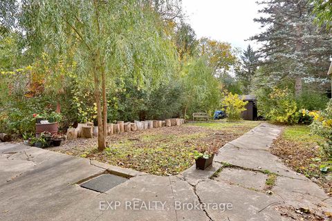 Photo 40 at 165 Carlson Drive, College Manor, Newmarket