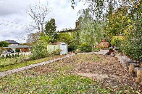 Photo 44 at 165 Carlson Drive, College Manor, Newmarket