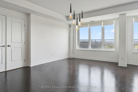 Photo 7 at 827 - 3500 Lakeshore Road W, BR Bronte, Oakville