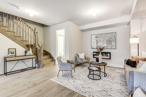 Photo 15 at 67 TENNANT Circle, Vellore Village, Vaughan