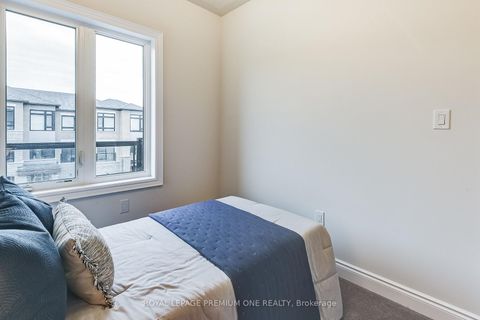 Photo 36 at 67 TENNANT Circle, Vellore Village, Vaughan