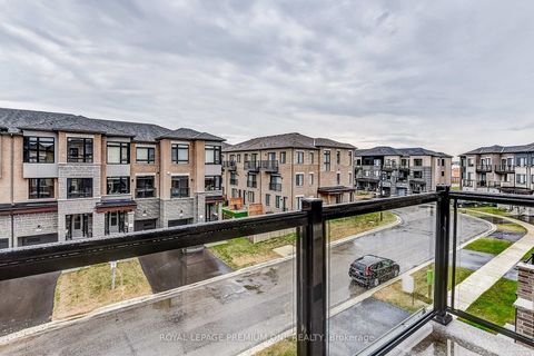 Photo 42 at 67 TENNANT Circle, Vellore Village, Vaughan