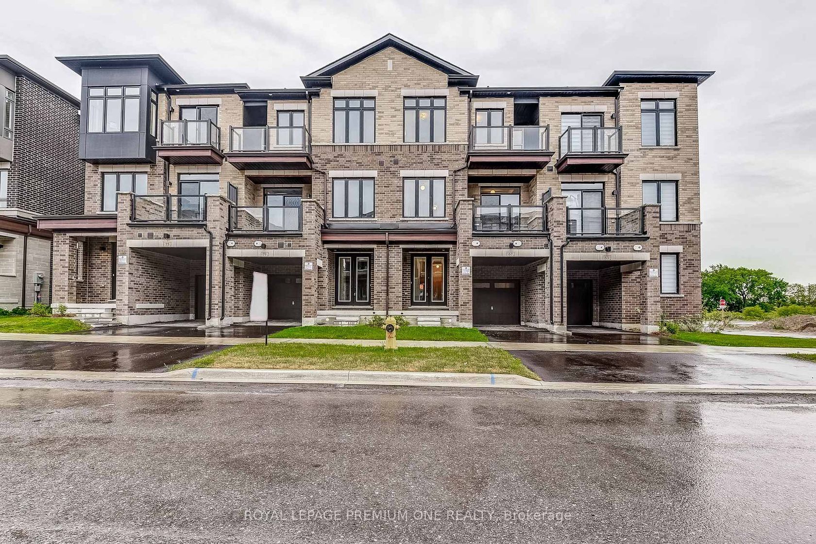 67 TENNANT Circle, Vellore Village, Vaughan 