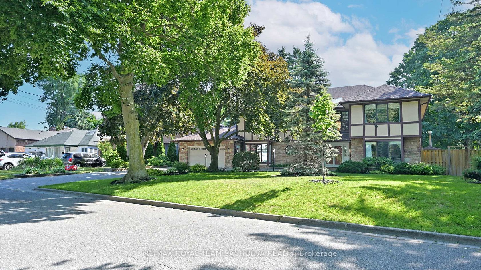 27 Orchard Park Drive, West Hill, Toronto 