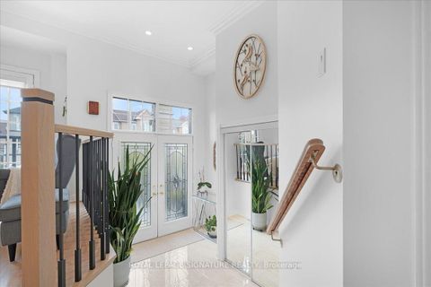 Photo 3 at 12 Pietro Drive, Vellore Village, Vaughan