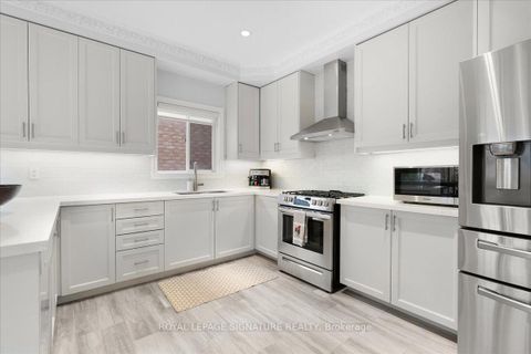 Photo 13 at 12 Pietro Drive, Vellore Village, Vaughan