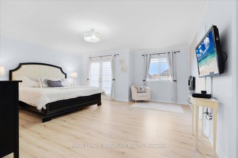 Photo 21 at 12 Pietro Drive, Vellore Village, Vaughan
