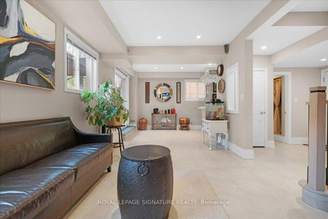 Photo 34 at 12 Pietro Drive, Vellore Village, Vaughan