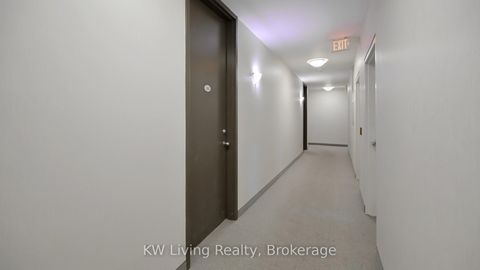 Photo 10 at 306 - 10 Gateway Boulevard, Flemingdon Park, Toronto