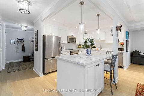 Photo 13 at 1108 - 2185 Marine Drive, BR Bronte, Oakville