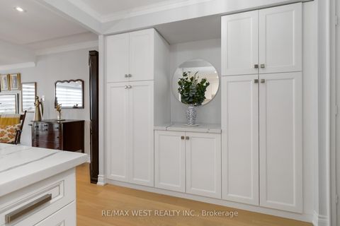 Photo 17 at 1108 - 2185 Marine Drive, BR Bronte, Oakville