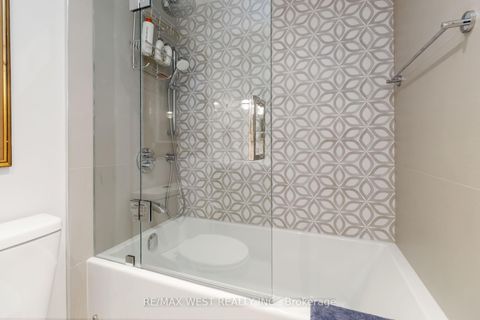 Photo 24 at 1108 - 2185 Marine Drive, BR Bronte, Oakville