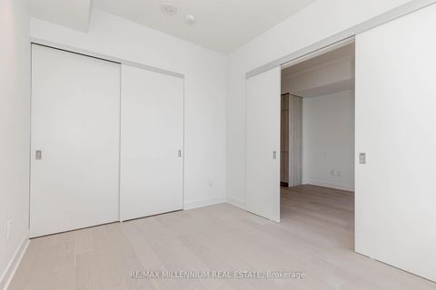 Photo 26 at 4103 - 11 Yorkville Avenue, Annex, Toronto