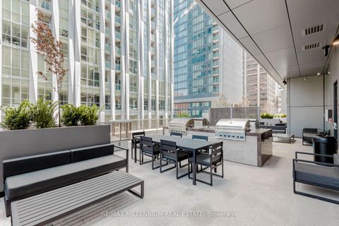 Photo 32 at 4103 - 11 Yorkville Avenue, Annex, Toronto