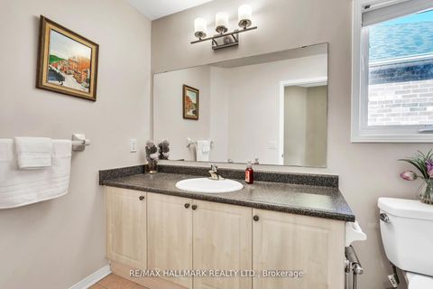 Photo 27 at 21 Brooks Avenue, Bayview Northeast, Aurora