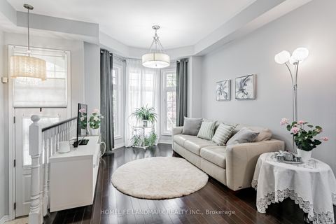 Photo 7 at 523B Royal York Road, Queensway, Toronto