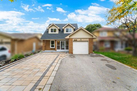 Photo 1 at 317 Port Royal Trail, Milliken, Toronto