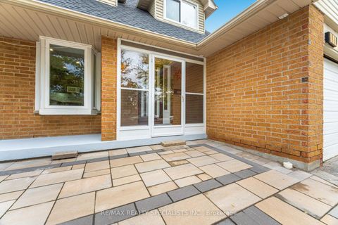 Photo 6 at 317 Port Royal Trail, Milliken, Toronto