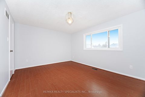 Photo 24 at 317 Port Royal Trail, Milliken, Toronto