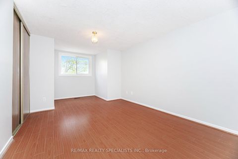 Photo 28 at 317 Port Royal Trail, Milliken, Toronto