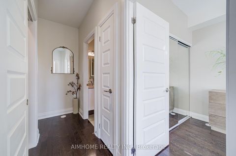 Photo 20 at 6 - 11 Eldora Avenue, Newtonbrook West, Toronto