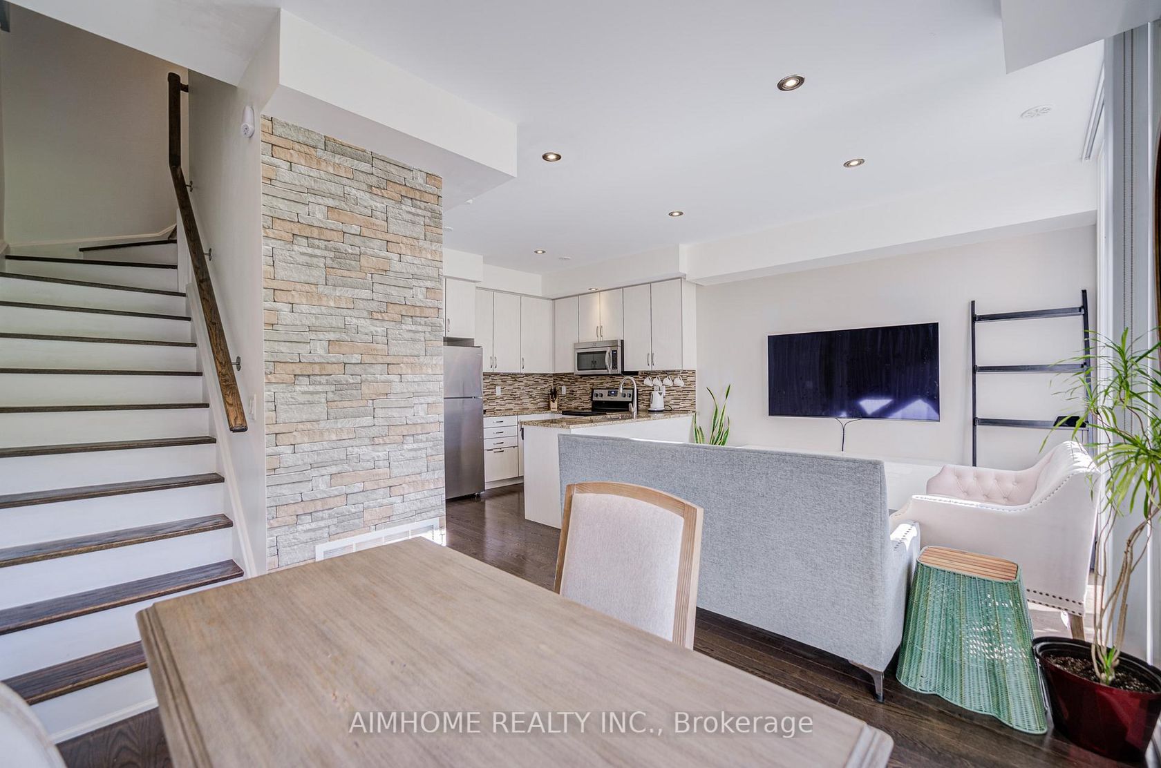 Photo 19 at 6 - 11 Eldora Avenue, Newtonbrook West, Toronto Photo 19 at 6 - 11 Eldora Avenue, Newtonbrook West, Toronto