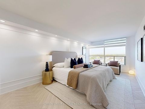 Photo 22 at 704 - 1 Clark Avenue W, Yorkhill, Vaughan