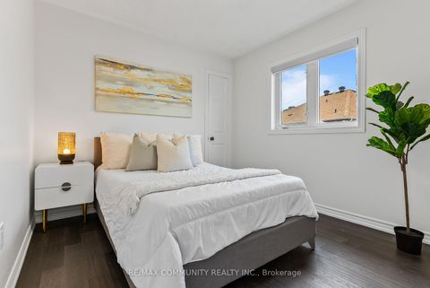 Photo 34 at 5 White Heather Boulevard, Agincourt North, Toronto