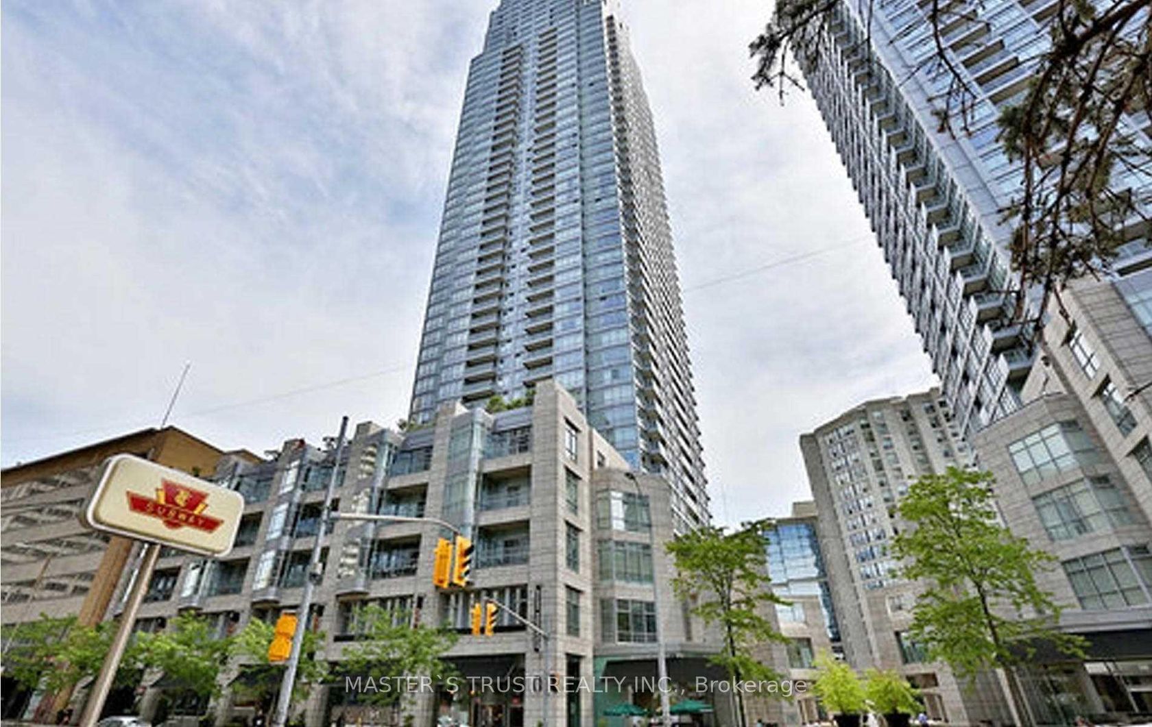 4312 - 2191 Yonge Street, Mount Pleasant East, Toronto by Loree Meneguzzi Real Estate 4312 - 2191 Yonge Street, Mount Pleasant East, Toronto