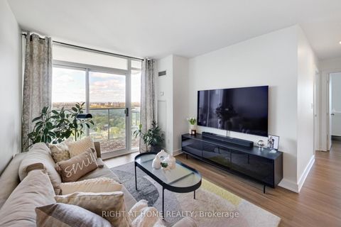 Photo 2 at Lph02 - 16 Harrison Garden Boulevard, Willowdale East, Toronto