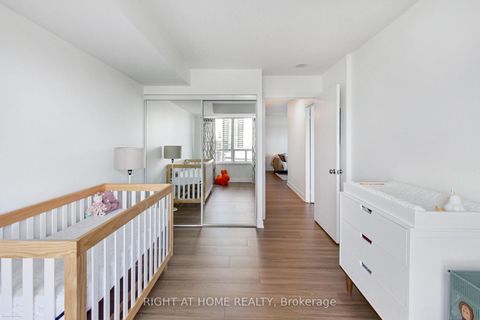 Photo 13 at Lph02 - 16 Harrison Garden Boulevard, Willowdale East, Toronto