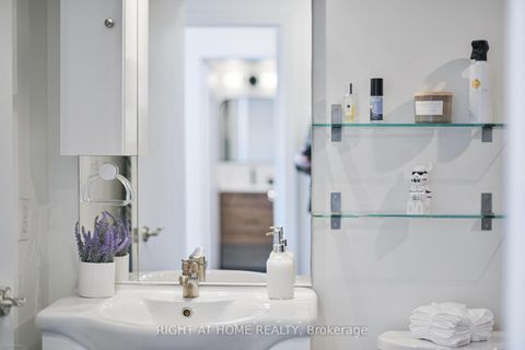 Photo 15 at Lph02 - 16 Harrison Garden Boulevard, Willowdale East, Toronto