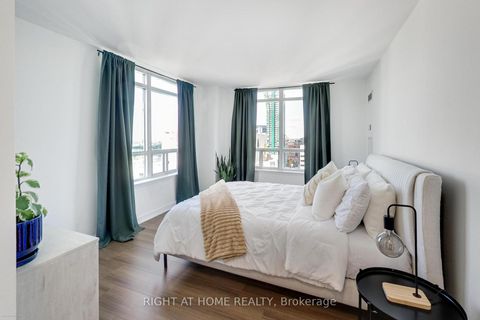 Photo 17 at Lph02 - 16 Harrison Garden Boulevard, Willowdale East, Toronto