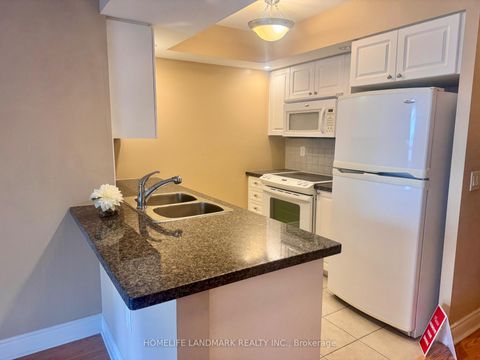 Photo 4 at 1323 - 500 Doris Avenue, Willowdale East, Toronto